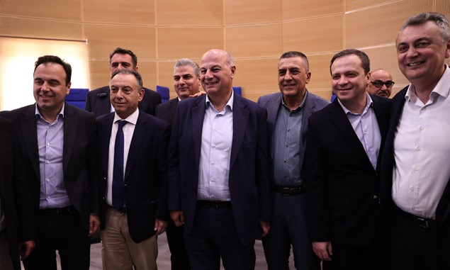 Επιτέλους υπογραφές για τα έργα!